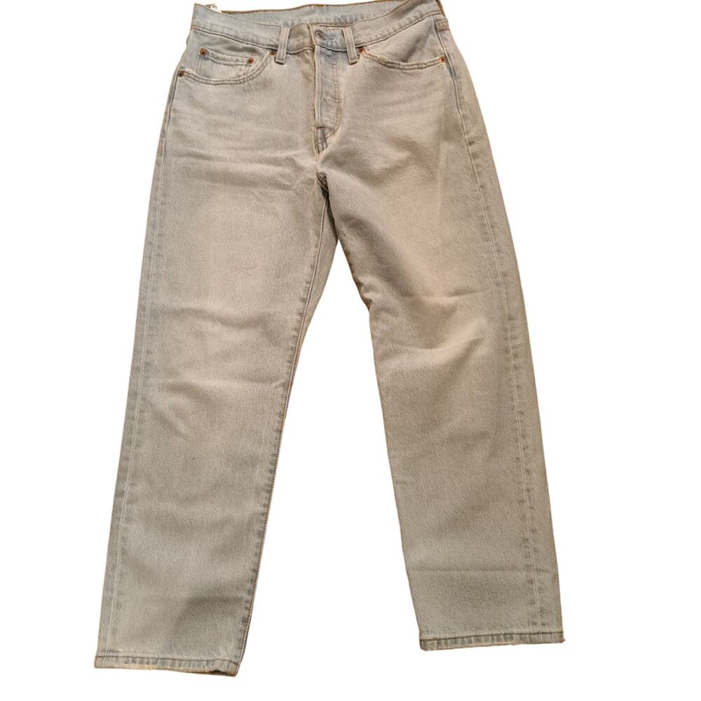 Levi’s 501 Light Wash Cropped Jeans – 28x26 – Factory Distressed Hem & Pockets